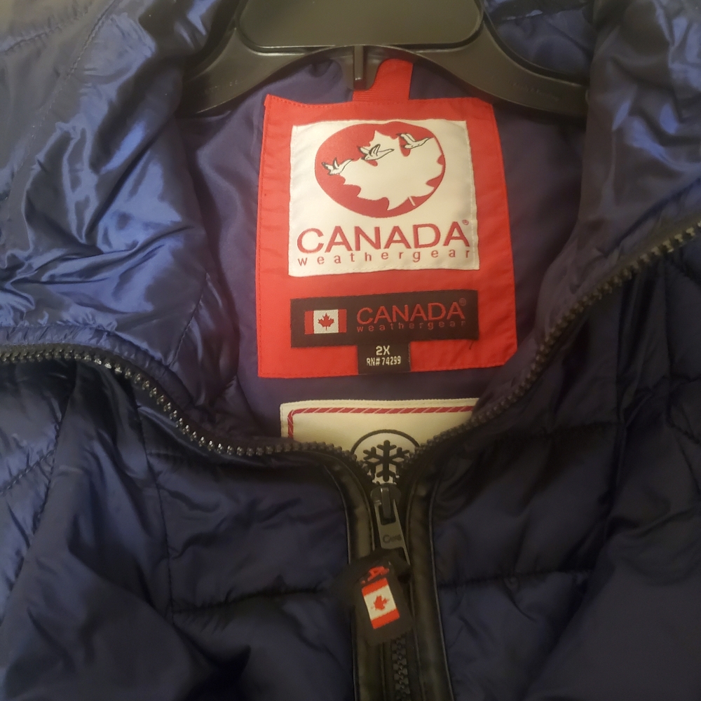 Canada Weather Gear Women's Navy Puffer Jacket